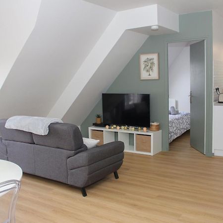 Appartement Entier *Au Pied De La Gare* ฌูวิซี-ซูร์-รอจ ภายนอก รูปภาพ